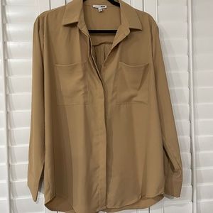 Tan (camel) button down long sleeve blouse / L / Fashion Nova